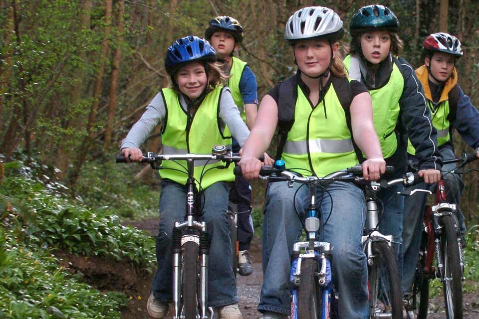 children riding bikes